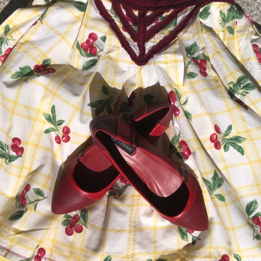 BACK TO SCHOOL SALE - Picture 2 of 4